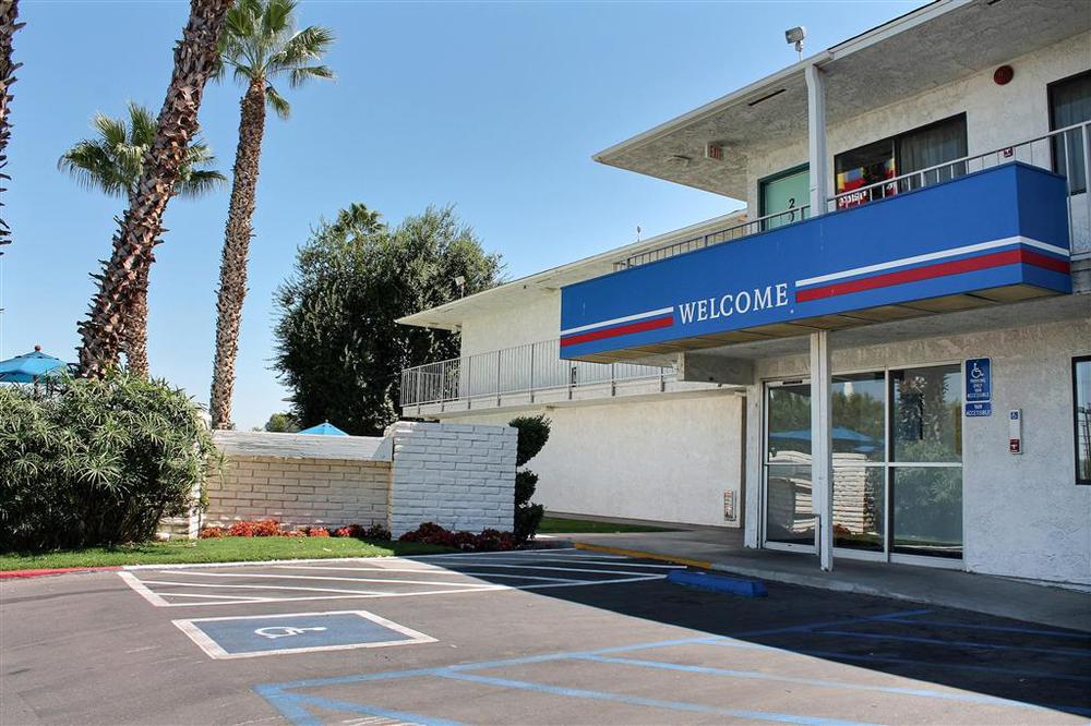 Motel 6-Bakersfield, Ca - South Exterior photo
