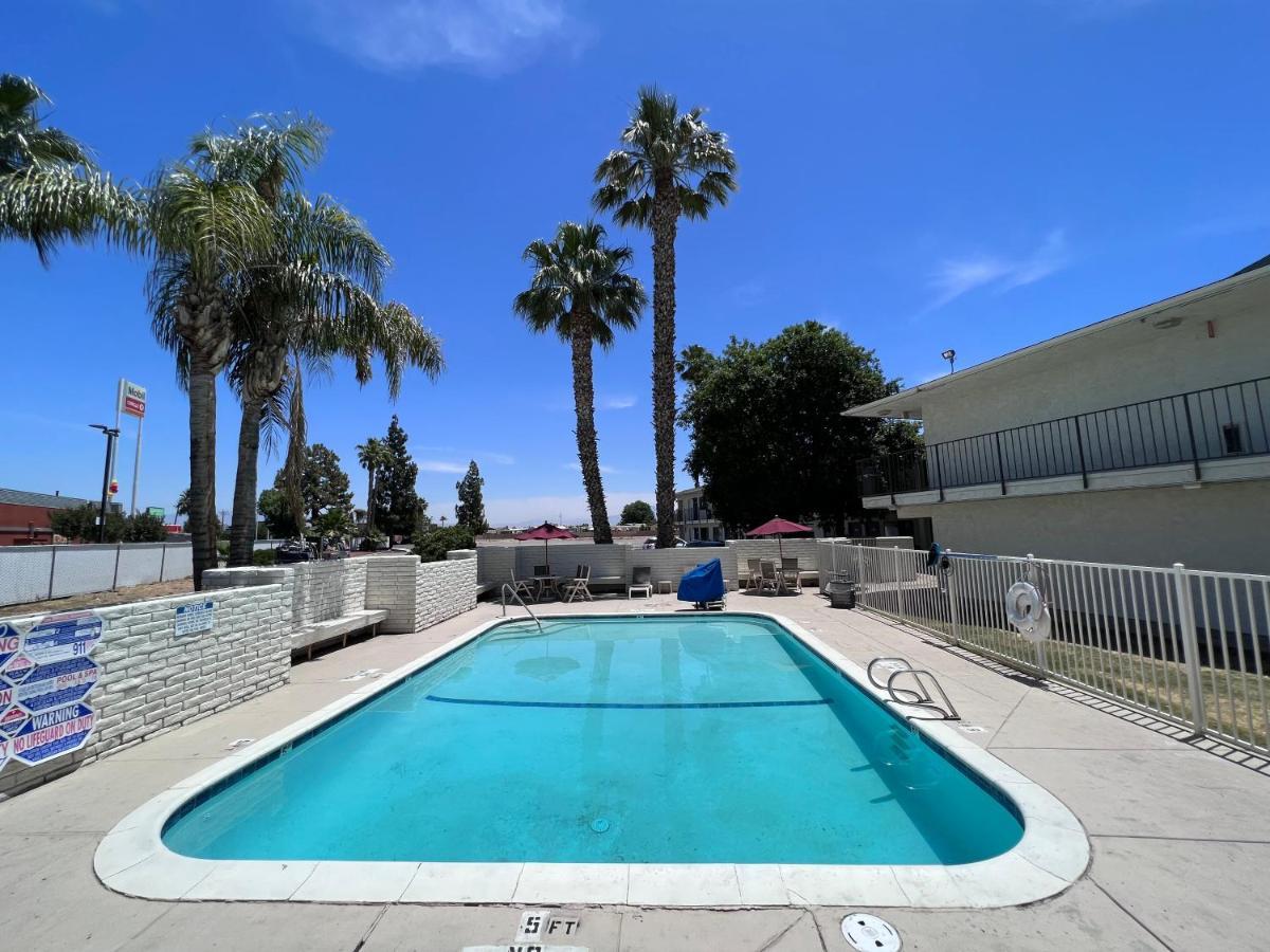 Motel 6-Bakersfield, Ca - South Exterior photo